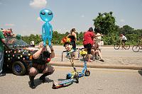 h20070511_ArtCarParade1 182 